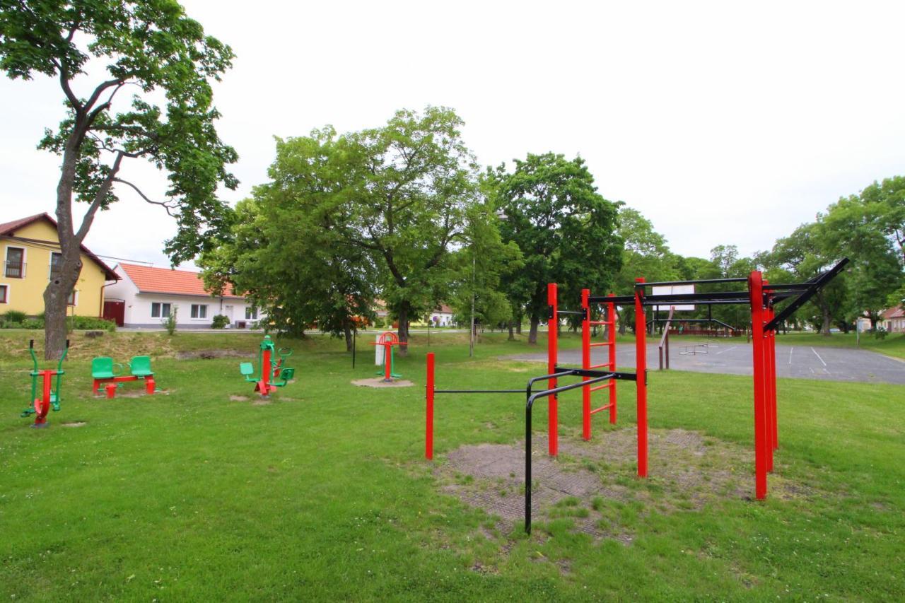 Penzion - Cykloubytovani U Rasku Dolní Dunajovice المظهر الخارجي الصورة