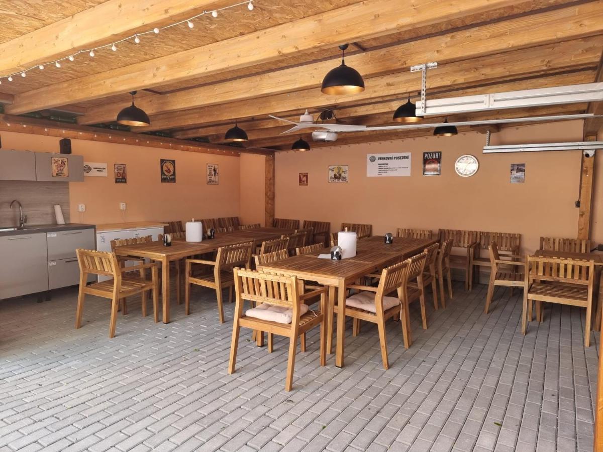 Penzion - Cykloubytovani U Rasku Dolní Dunajovice المظهر الخارجي الصورة